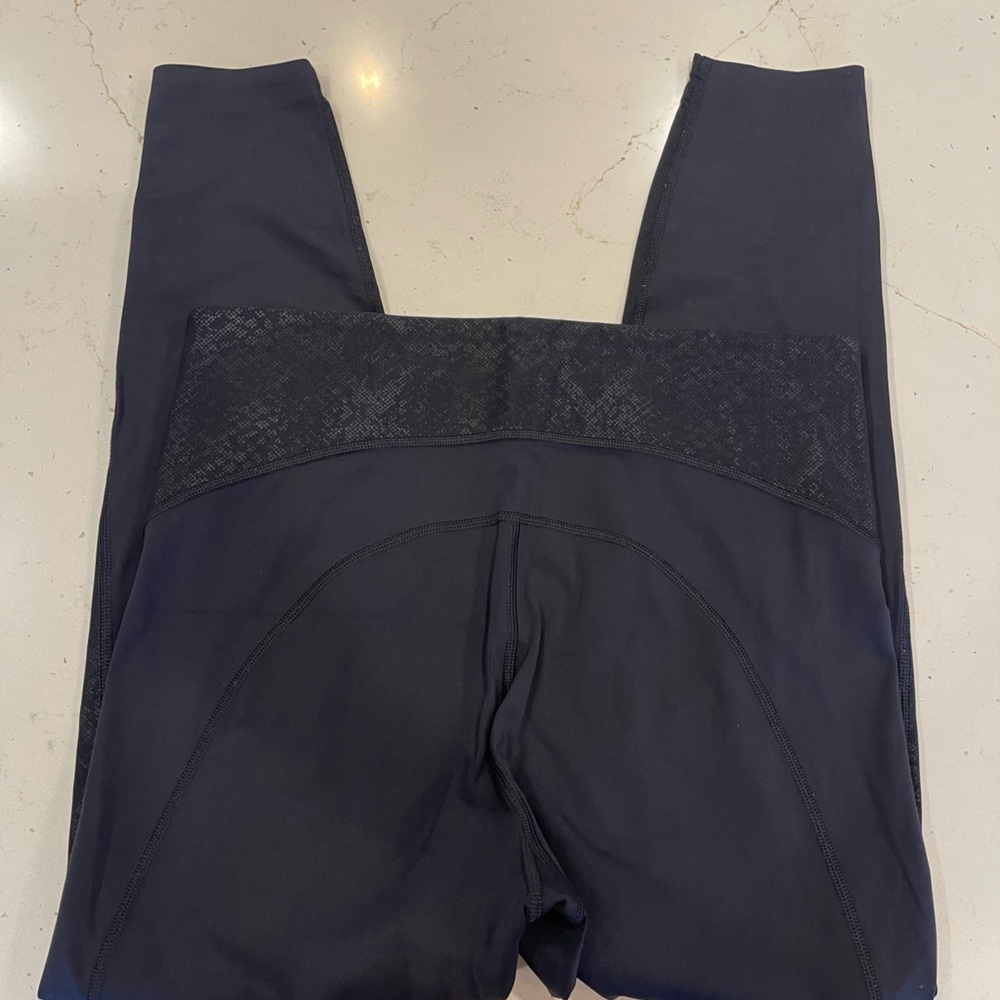 Athleta Stay Fly Reflective 7/8 Tight.